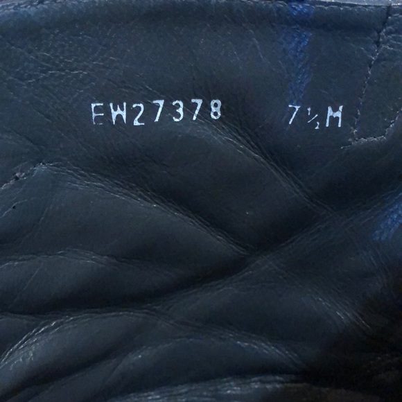 Stuart Weirzman patent black nubuckle croc boots - Picture 4 of 5